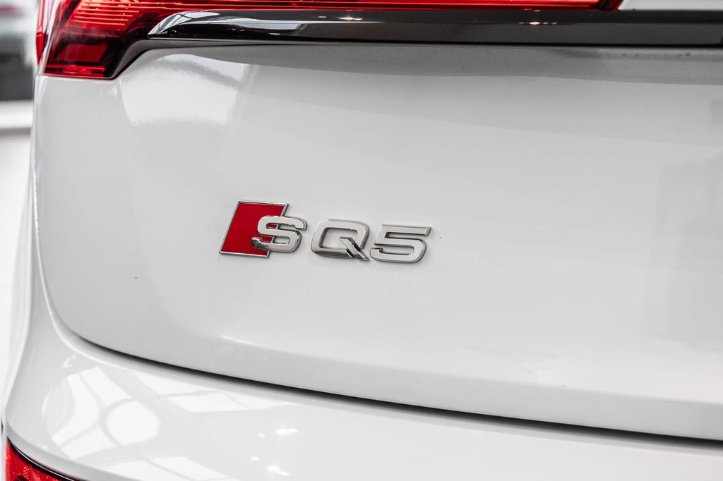 Audi SQ5 PROGRESSIV BLACK PKG CARBON 21 PCS 2023 à Laval, Québec - 9 - w1024h768px
