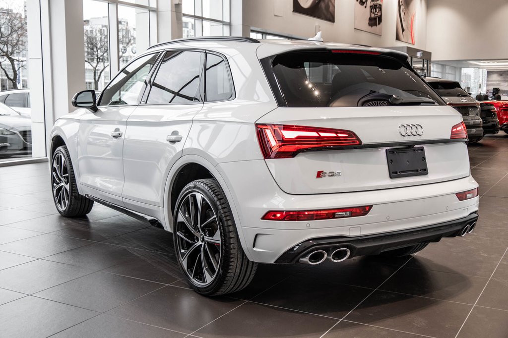 Audi SQ5 PROGRESSIV BLACK PKG CARBON 21 PCS 2023 à Laval, Québec - 3 - w1024h768px
