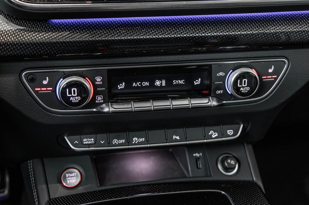 Audi SQ5 PROGRESSIV BLACK PKG CARBON 21 PCS 2023 à Laval, Québec - 26 - w1024h768px