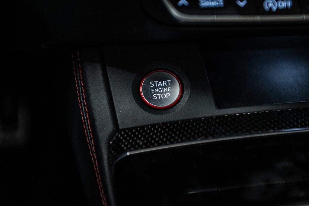 2023 Audi SQ5 PROGRESSIV BLACK OPTIC CARBON in Laval, Quebec - 25 - w1024h768px