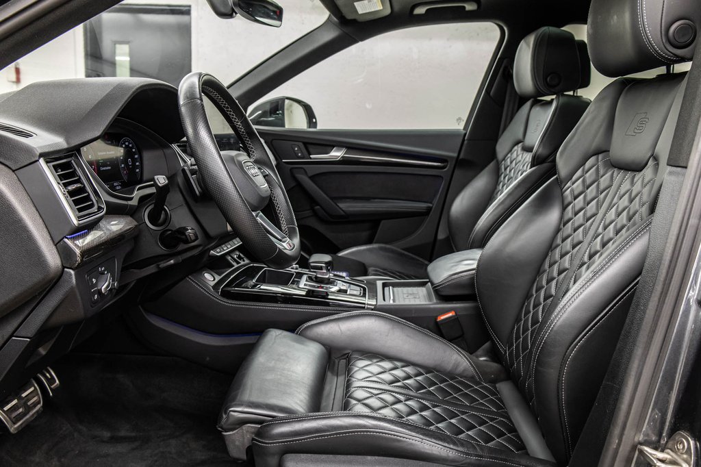 Audi SQ5 PROGRESSIV BLACK PKG CARBON MIRROR 21 PCS 2023 à Laval, Québec - 14 - w1024h768px