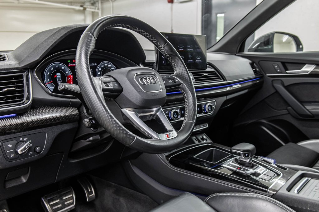 Audi SQ5 PROGRESSIV BLACK PKG CARBON MIRROR 21 PCS 2023 à Laval, Québec - 15 - w1024h768px
