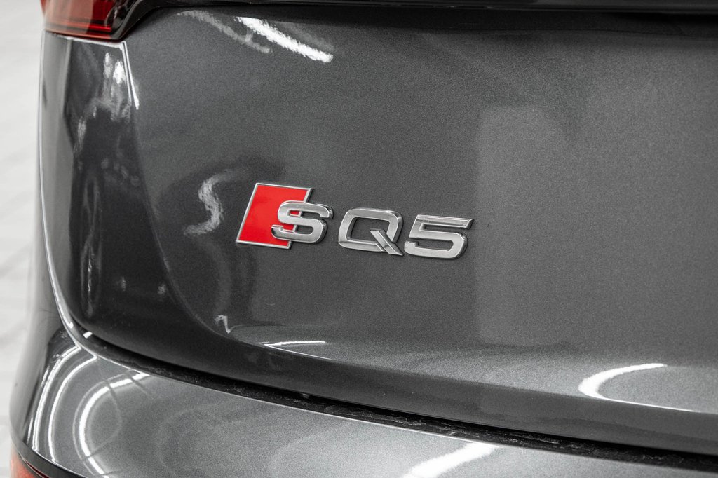 Audi SQ5 PROGRESSIV BLACK PKG CARBON MIRROR 21 PCS 2023 à Laval, Québec - 9 - w1024h768px