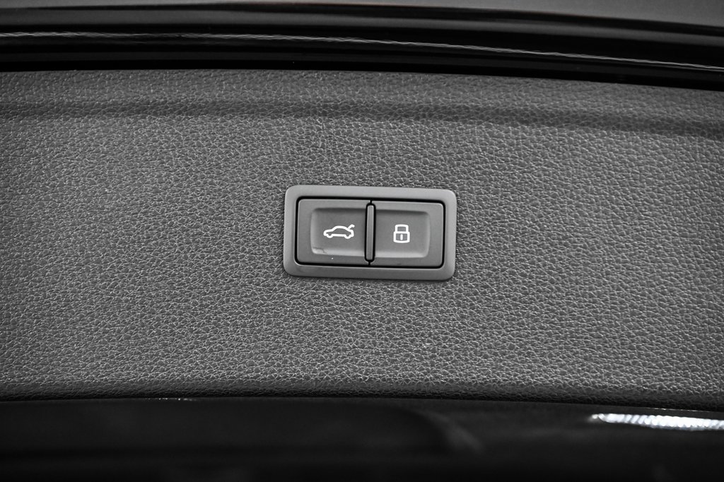 Audi SQ5 TECHNIK MAGNESIUM COMPETITON PACK 2024 à Laval, Québec - 10 - w1024h768px