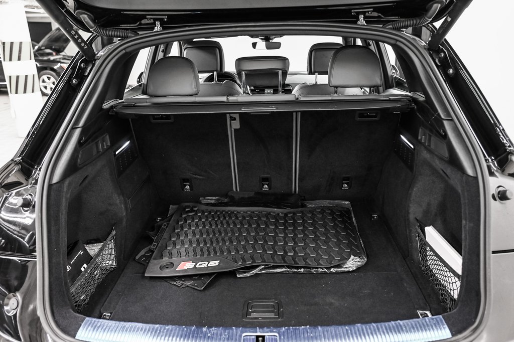 Audi SQ5 PROGRESSIV SPORT EXHAUST CARBON 21 PCS 2025 à Laval, Québec - 8 - w1024h768px
