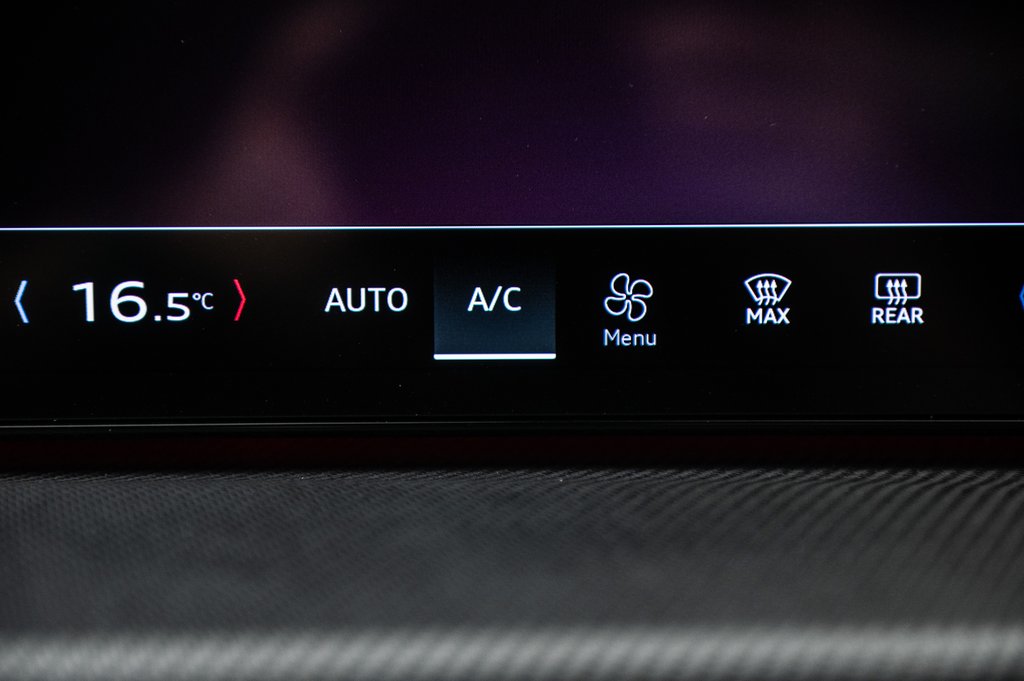 Audi SQ5 NEW SQ5 TECHNIK BLACK OPTIC HITCH 2025 à Laval, Québec - 23 - w1024h768px