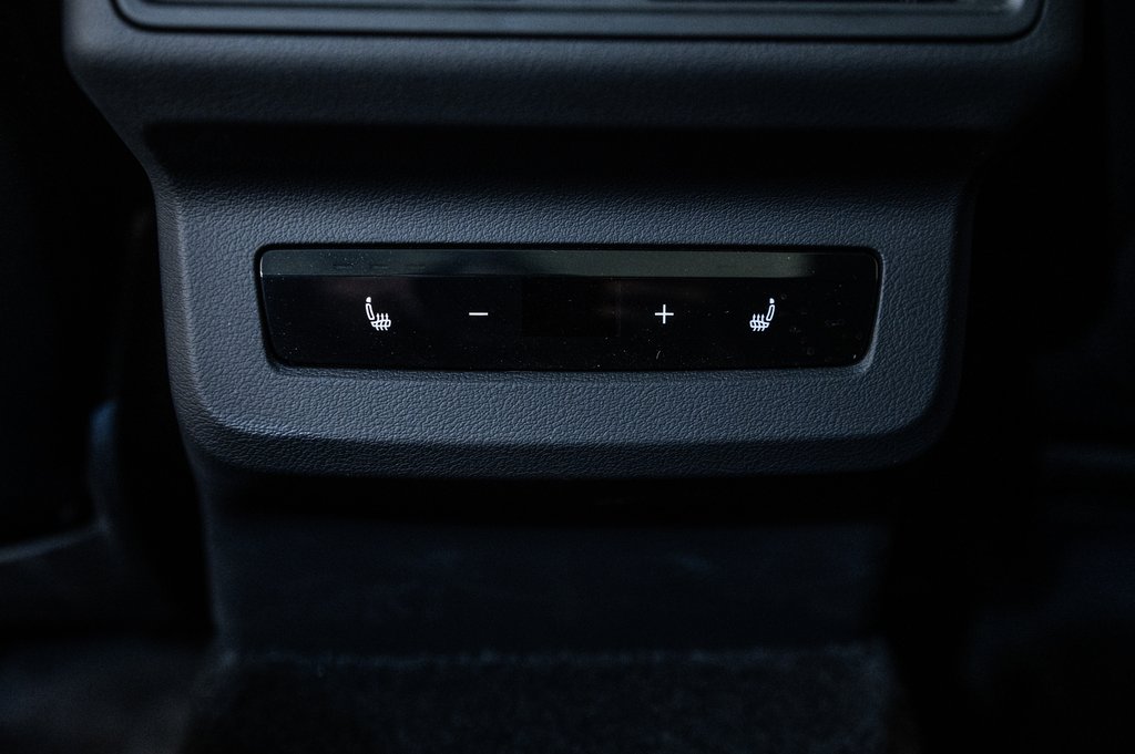 Audi SQ5 NEW SQ5 TECHNIK BLACK OPTIC HITCH 2025 à Laval, Québec - 28 - w1024h768px