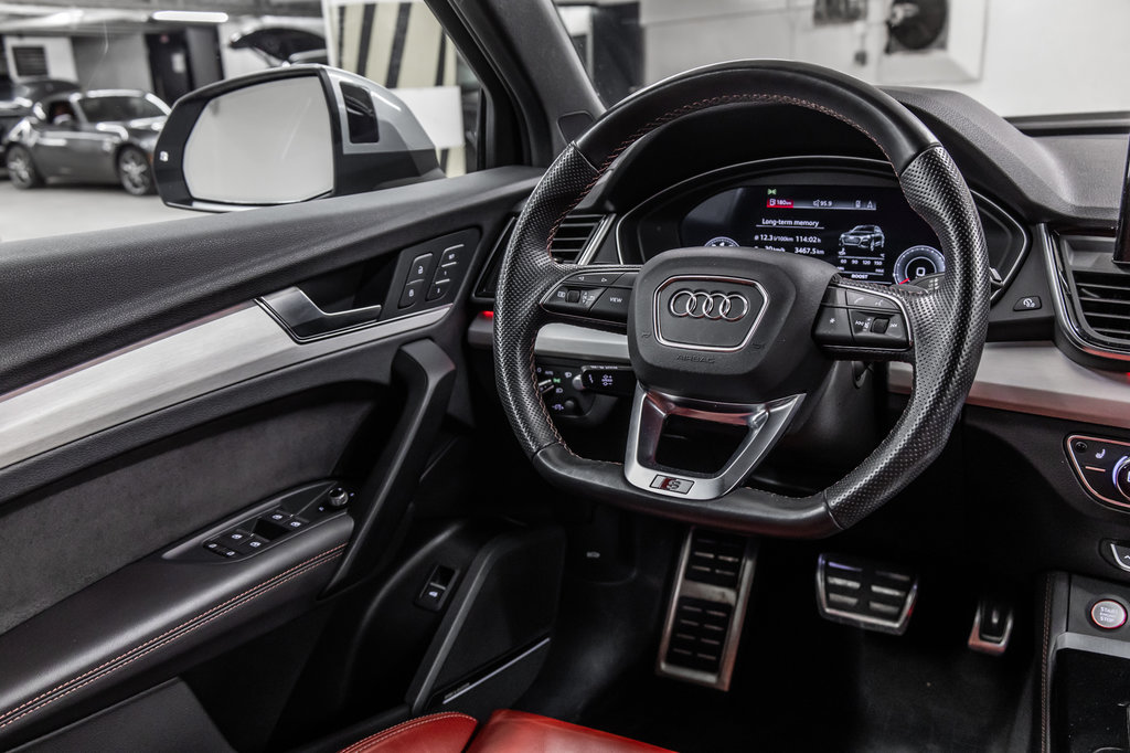 Audi SQ5/Q5 TECHNIK BLACK PACK, 21PCS, PHONE BOX 2021 à Laval, Québec - 37 - w1024h768px