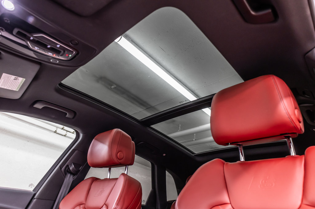 Audi SQ5/Q5 TECHNIK BLACK PACK, 21PCS, PHONE BOX 2021 à Laval, Québec - 34 - w1024h768px