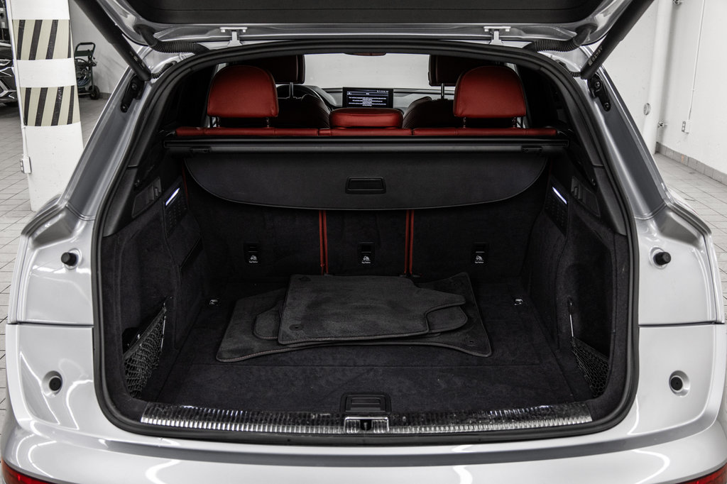Audi SQ5/Q5 TECHNIK BLACK PACK, 21PCS, PHONE BOX 2021 à Laval, Québec - 11 - w1024h768px