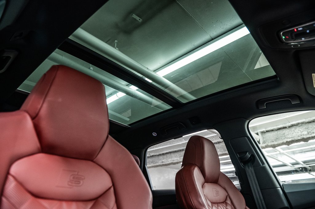 2025 Audi SQ7 BLACK PKG PREMIUM PKG 22 PCS in Laval, Quebec - 35 - w1024h768px