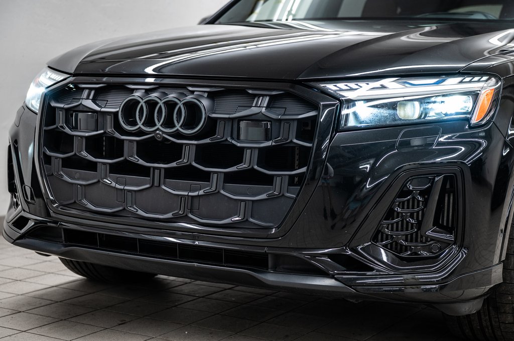2025 Audi SQ7 BLACK PKG PREMIUM PKG 22 PCS in Laval, Quebec - 7 - w1024h768px
