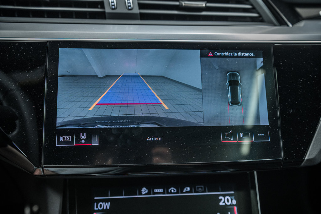 2024 Audi SQ8 e-tron in Laval, Quebec - 19 - w1024h768px