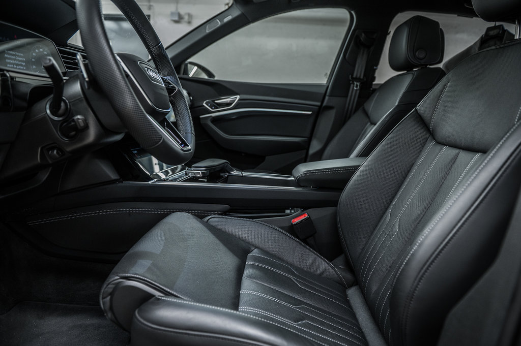 2024 Audi SQ8 e-tron in Laval, Quebec - 13 - w1024h768px
