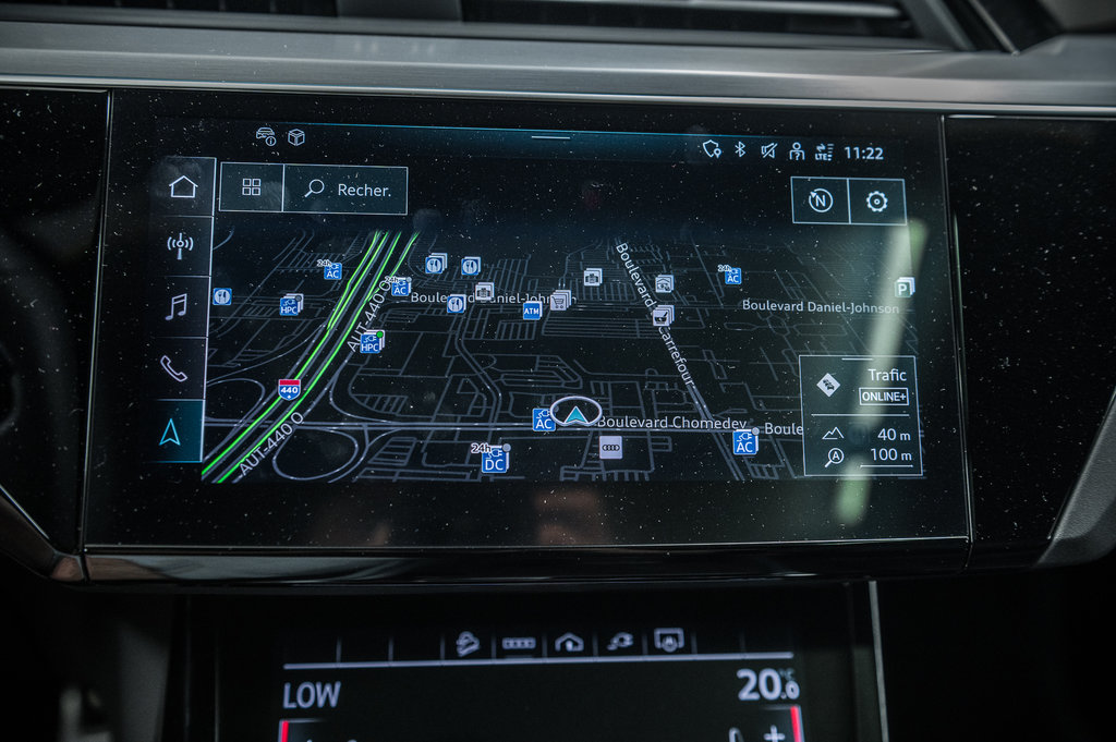 2024 Audi SQ8 e-tron in Laval, Quebec - 21 - w1024h768px