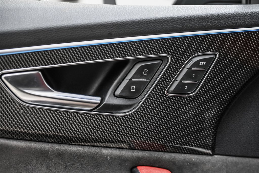 2021 Audi SQ8 BLACK OPTIC FULL LEATHER PKG 22 PCS in Laval, Quebec - 11 - w1024h768px