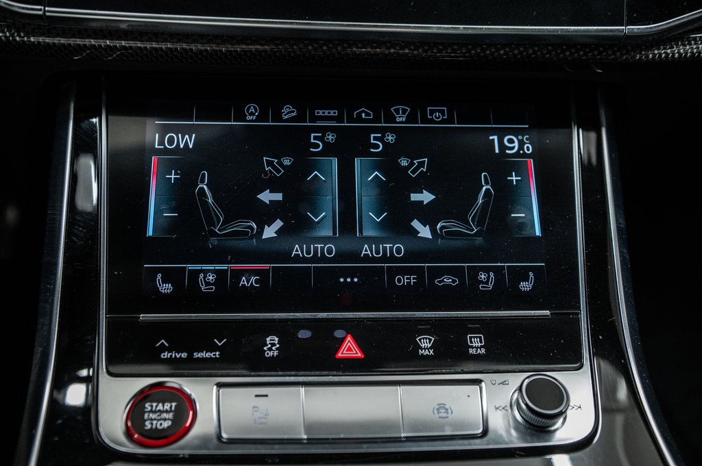 Audi SQ8 BLACK OPTIC CARBON OPTIC PKG 22 PCS 2022 à Laval, Québec - 23 - w1024h768px