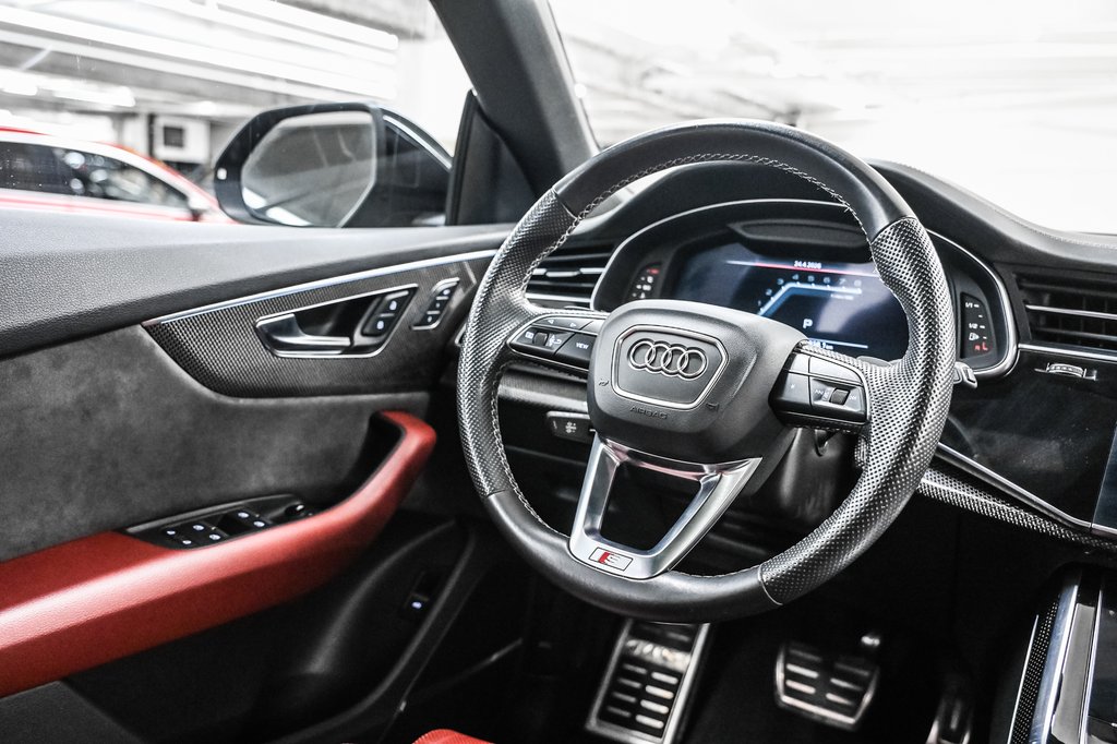 Audi SQ8 BLACK OPTIC RED CALIPER 22 PCS 2022 à Laval, Québec - 26 - w1024h768px