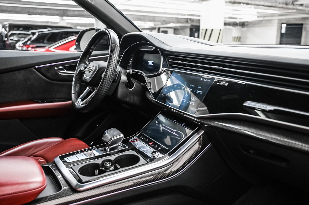 Audi SQ8 BLACK OPTIC RED CALIPER 22 PCS 2022 à Laval, Québec - 28 - w1024h768px