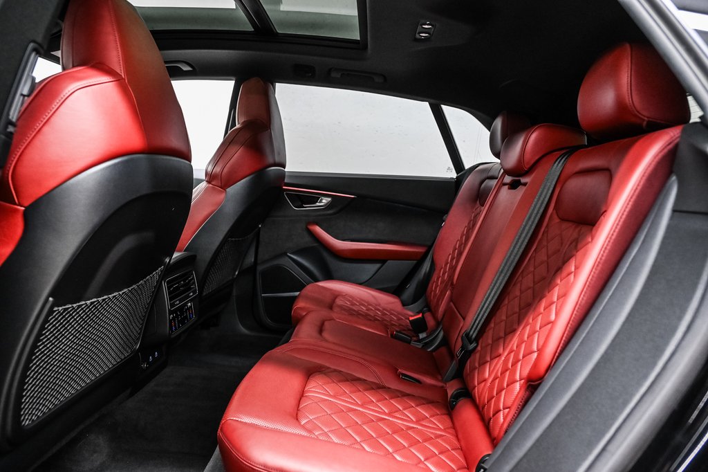 Audi SQ8 BLACK OPTIC RED CALIPER 22 PCS 2022 à Laval, Québec - 23 - w1024h768px