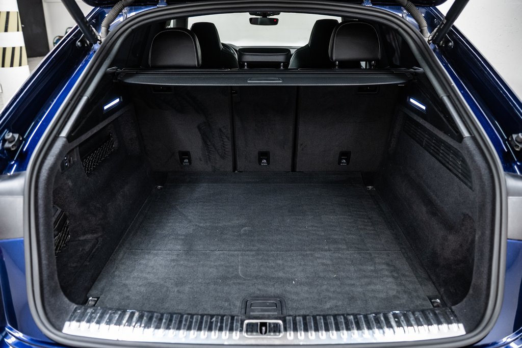 2022 Audi SQ8 BLACK OPTIC PKG CARBON OPTIC PKG 22 PCS in Laval, Quebec - 10 - w1024h768px