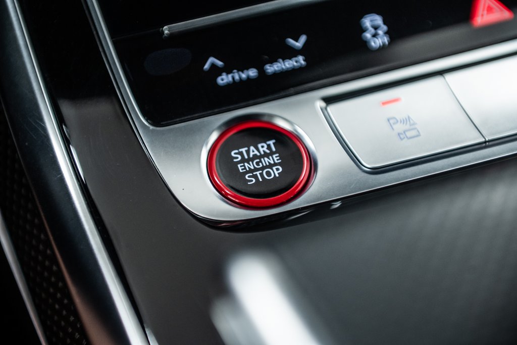 2022 Audi SQ8 BLACK OPTIC PKG CARBON OPTIC PKG 22 PCS in Laval, Quebec - 24 - w1024h768px