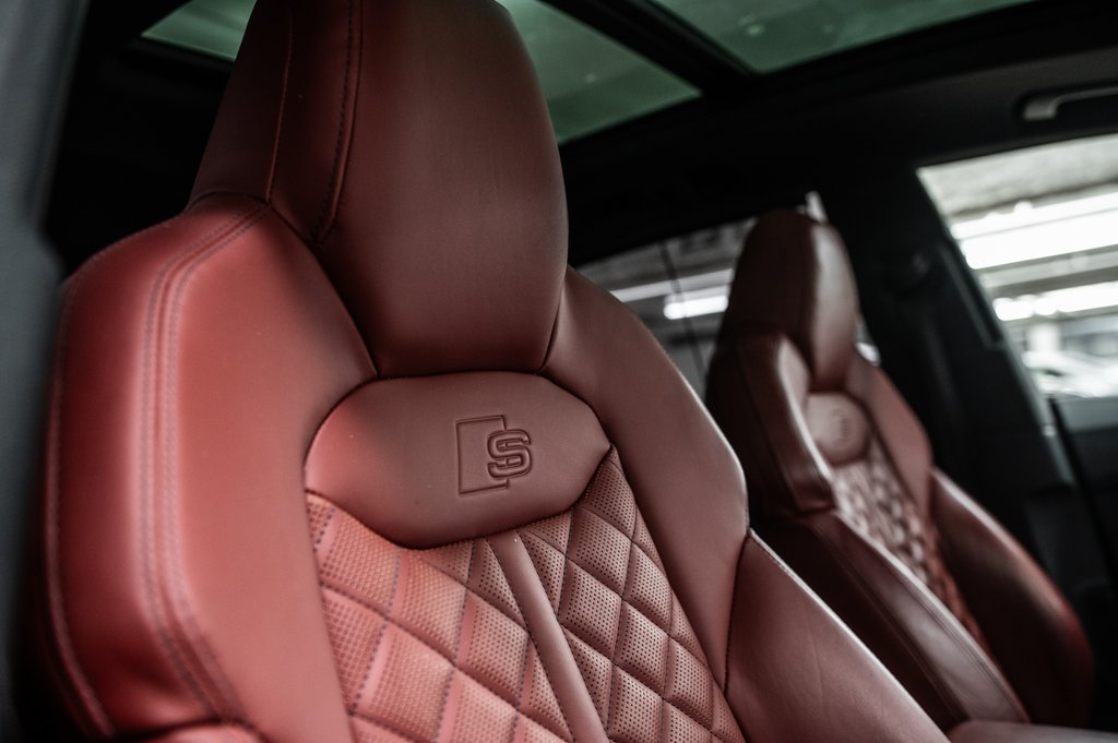 Audi SQ8 BLACK OPTIC PKG CARBON OPTIC PKG 2023 à Laval, Québec - 35 - w1024h768px