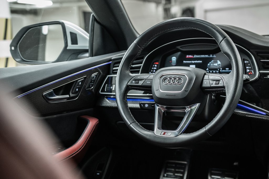 Audi SQ8 BLACK OPTIC PKG CARBON OPTIC PKG 2023 à Laval, Québec - 30 - w1024h768px