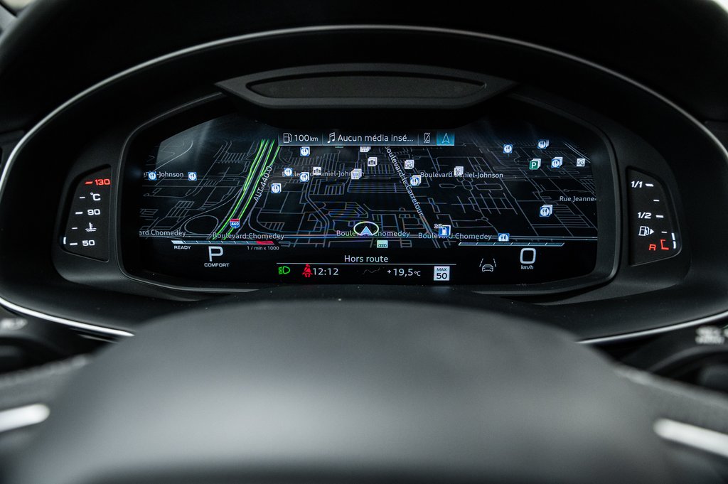 Audi SQ8 BLACK OPTIC PKG CARBON OPTIC PKG 2023 à Laval, Québec - 17 - w1024h768px