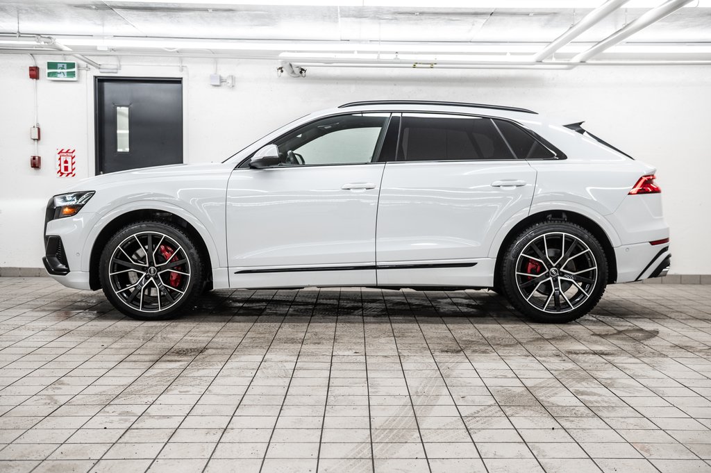 Audi SQ8 BLACK OPTIC PKG CARBON OPTIC PKG 2023 à Laval, Québec - 3 - w1024h768px