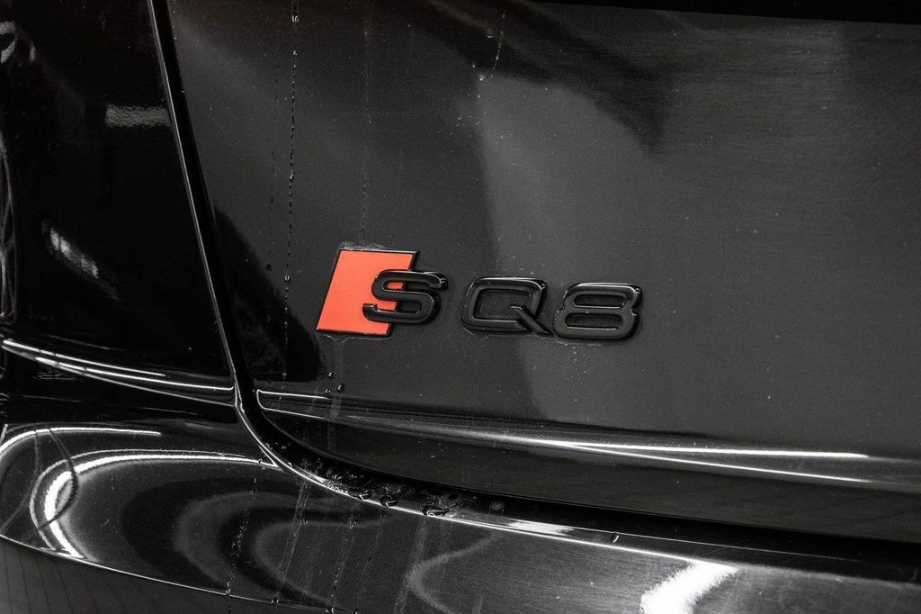 2023 Audi SQ8 BLACK OPTIC TRAILER HITCH 22 PCS in Laval, Quebec - 9 - w1024h768px