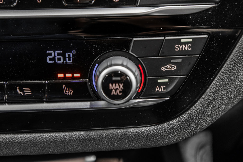 2020 BMW X4 XDrive30i PREMIUM PACKAGE ESSENTIAL in Laval, Quebec - 26 - w1024h768px