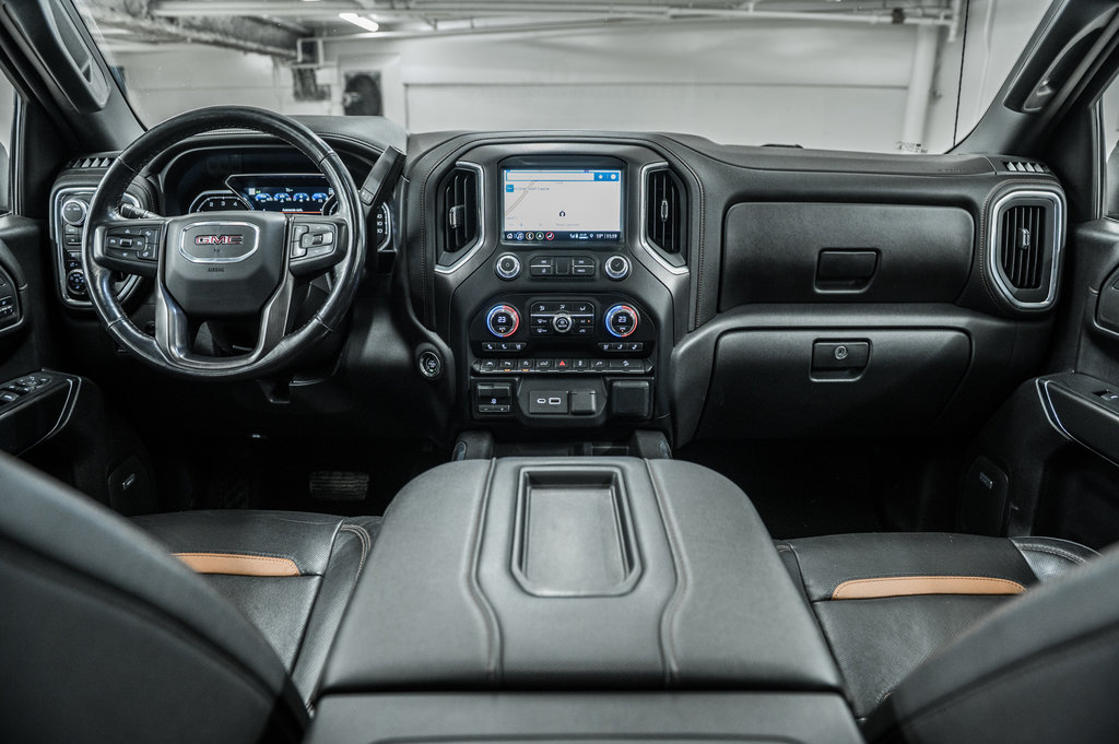 2021 GMC Sierra 1500 AT4 V8 5.3L TOIT CUIR QUAD CAB in Laval, Quebec - 31 - w1024h768px