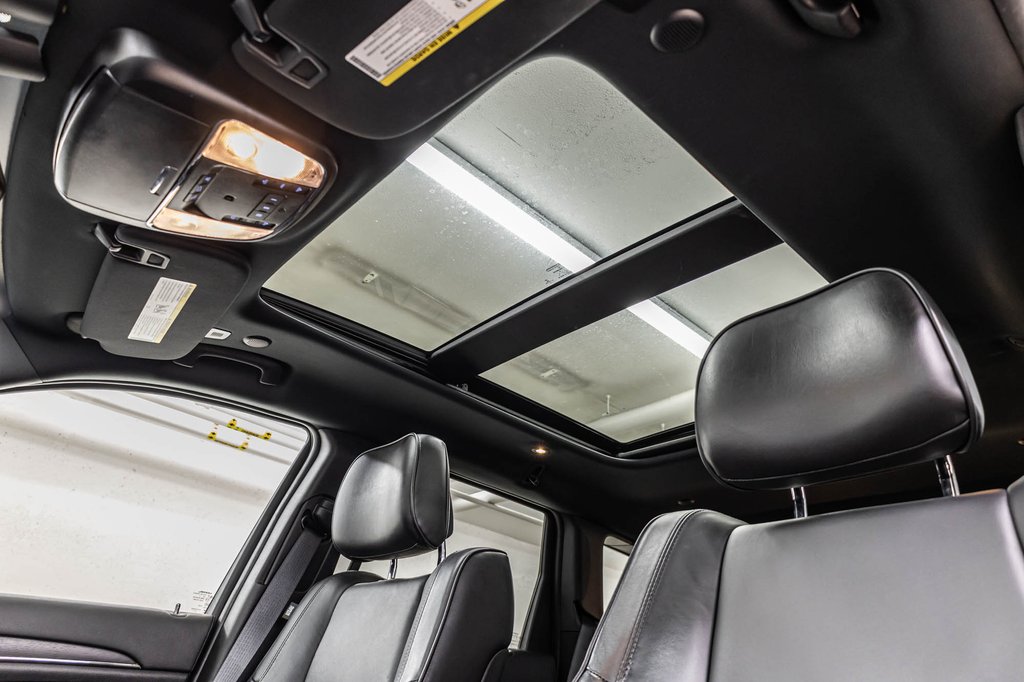 Jeep Grand Cherokee Overland | High Altitude pack | sport hood  20 PCS 2021 à Laval, Québec - 29 - w1024h768px