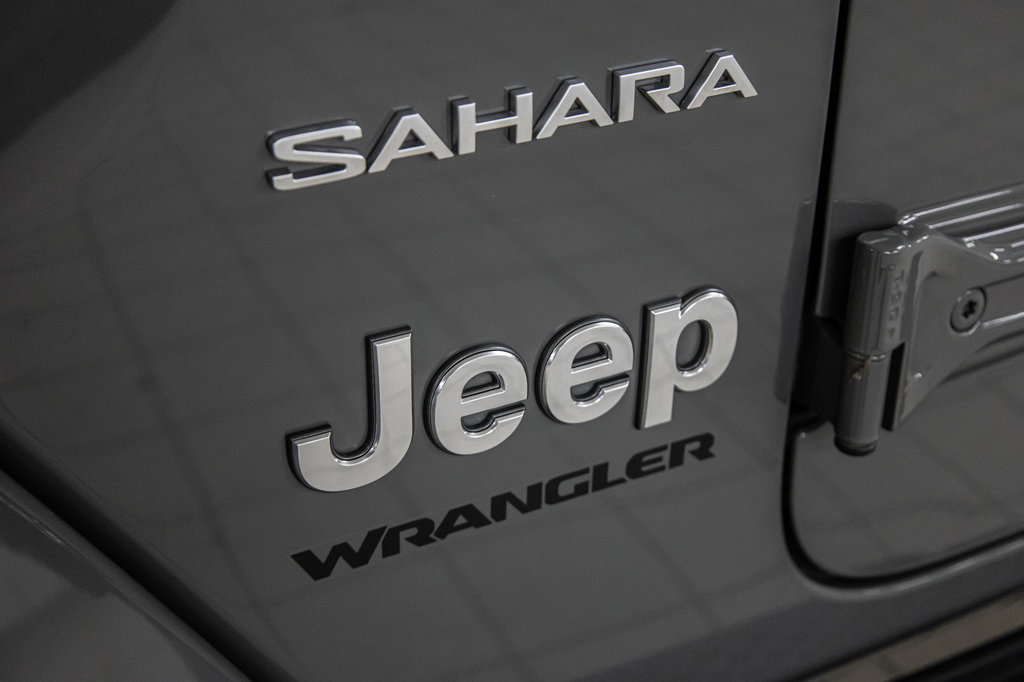 2023  Wrangler SAHARA ONE SKY TOUCH in Laval, Quebec - 9 - w1024h768px