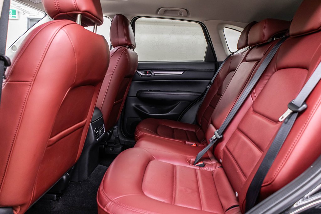2025 Mazda CX-5 Kuro édition | CUIR ROUGE | TOIT | BLACK PACK in Laval, Quebec - 30 - w1024h768px