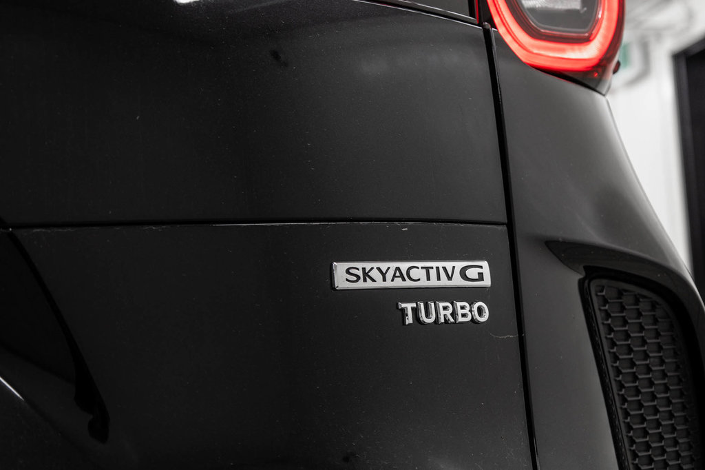 Mazda CX-50 GT AWD TURBO CUIR 2023 à Laval, Québec - 10 - w1024h768px