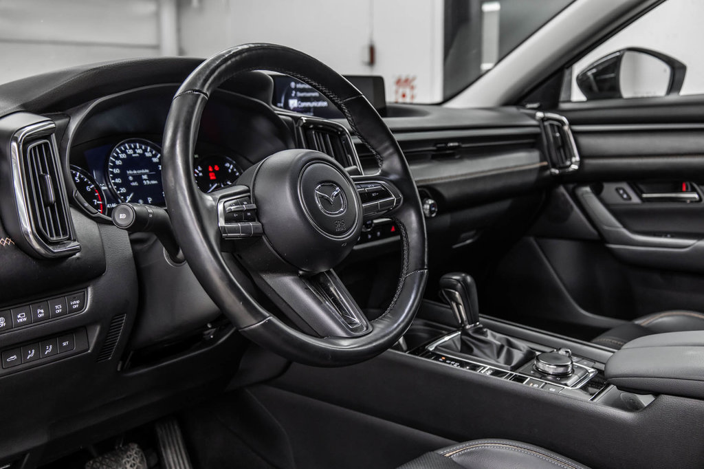 Mazda CX-50 GT AWD TURBO CUIR 2023 à Laval, Québec - 16 - w1024h768px