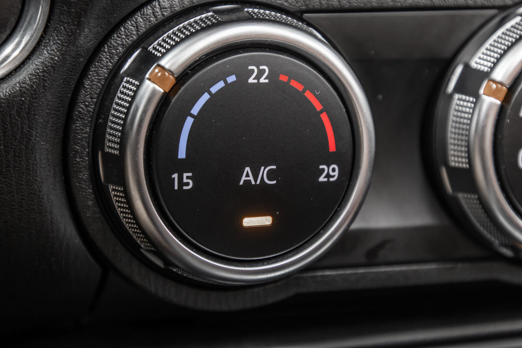 2022 Mazda MX-5 RF GT AUTOMATIQUE CUIR in Laval, Quebec - 24 - w1024h768px