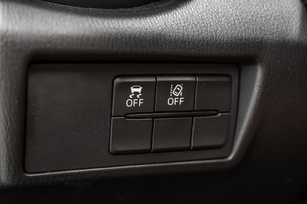 2022 Mazda MX-5 RF GT AUTOMATIQUE CUIR in Laval, Quebec - 15 - w1024h768px