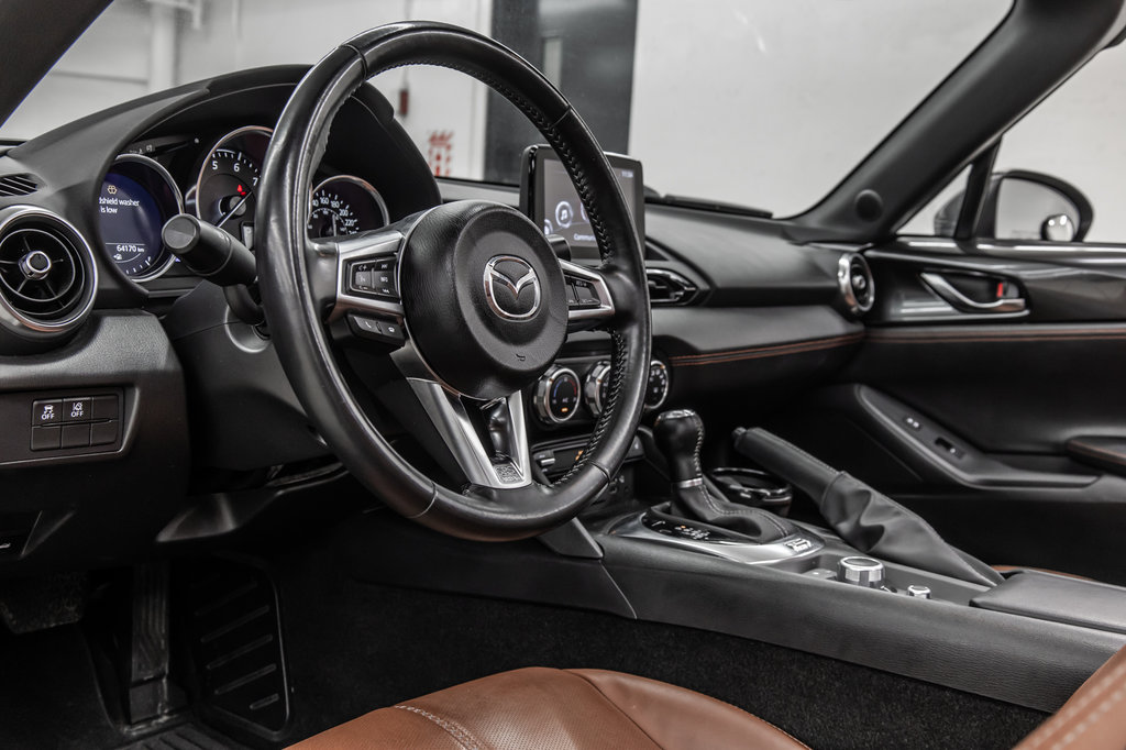 2022 Mazda MX-5 RF GT AUTOMATIQUE CUIR in Laval, Quebec - 14 - w1024h768px