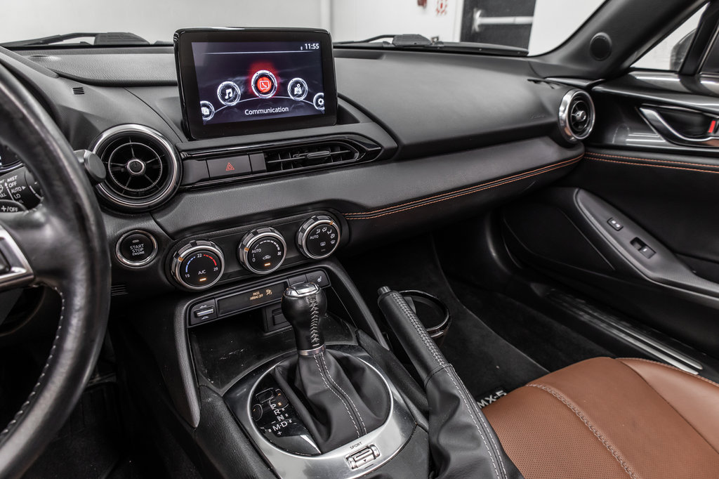2022 Mazda MX-5 RF GT AUTOMATIQUE CUIR in Laval, Quebec - 21 - w1024h768px