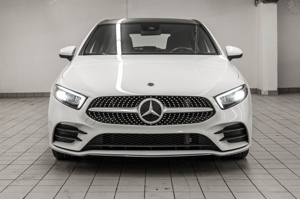 Mercedes-Benz A-Class A 250 4MATIC NAVIGATION 2022 à Laval, Québec - 2 - w1024h768px