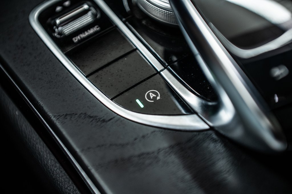 2020 Mercedes-Benz C-Class C 300 AMG PACK | CLEAN CARFAX | BAS KM in Laval, Quebec - 23 - w1024h768px