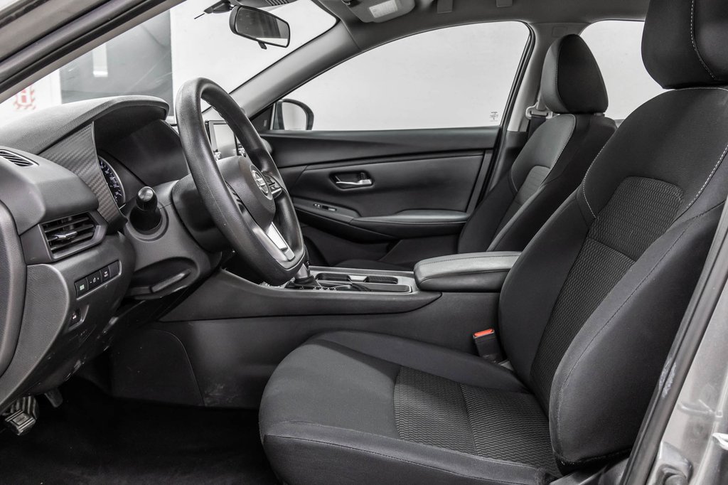 2023 Nissan Sentra S PLUS CVT in Laval, Quebec - 13 - w1024h768px