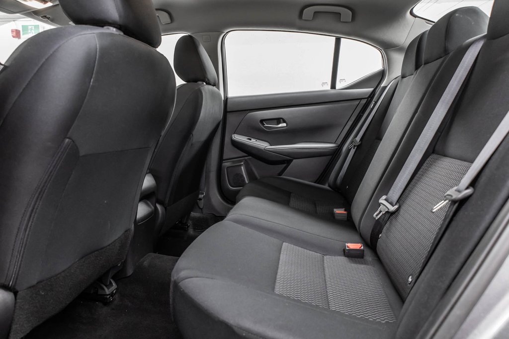 2023 Nissan Sentra S PLUS CVT in Laval, Quebec - 27 - w1024h768px