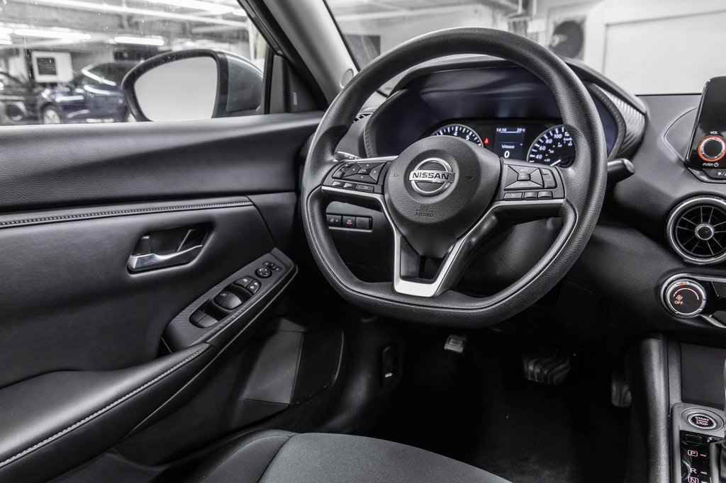 2023 Nissan Sentra S PLUS CVT in Laval, Quebec - 29 - w1024h768px