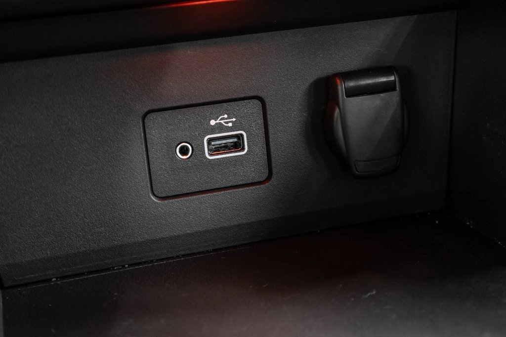 2023 Nissan Sentra S PLUS CVT in Laval, Quebec - 24 - w1024h768px