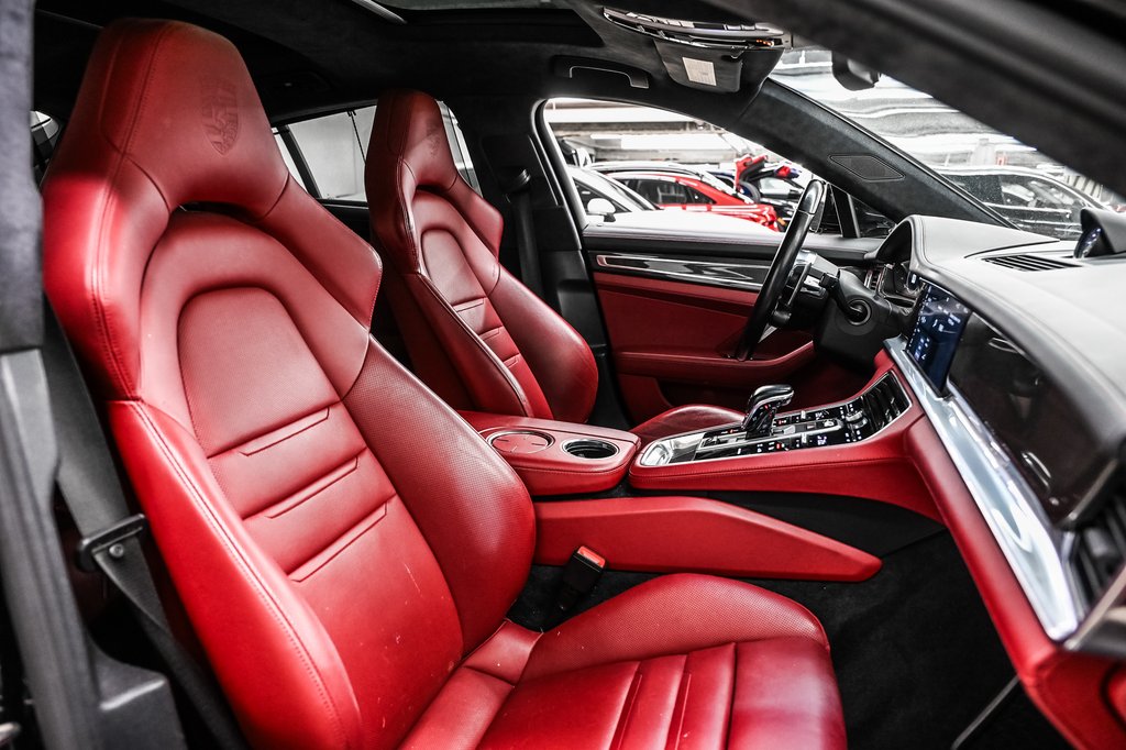 2018 Porsche Panamera TURBO S E-HYBRID CERAMIC BRAKES in Laval, Quebec - 31 - w1024h768px