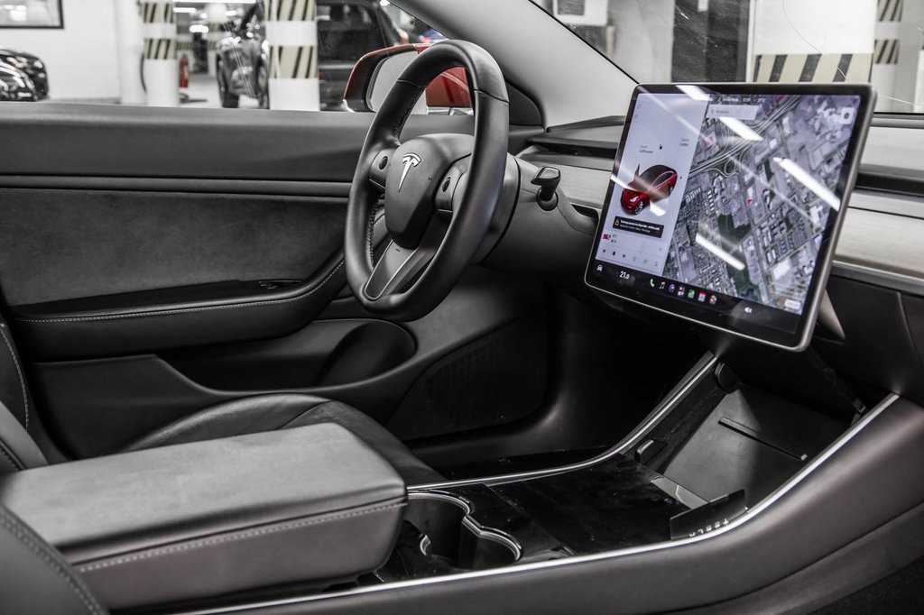2019 Tesla Model 3 LONGUE RANGE AWD AUTO PILOT in Laval, Quebec - 29 - w1024h768px